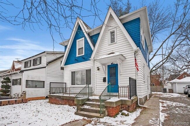 Building Photo - 151 N Genesee Ave