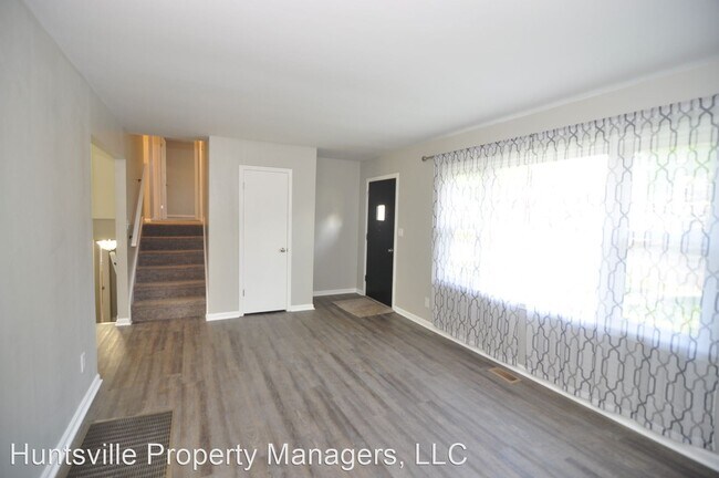 Building Photo - 4 br, 2 bath House - 2816 Broadview Drive NW