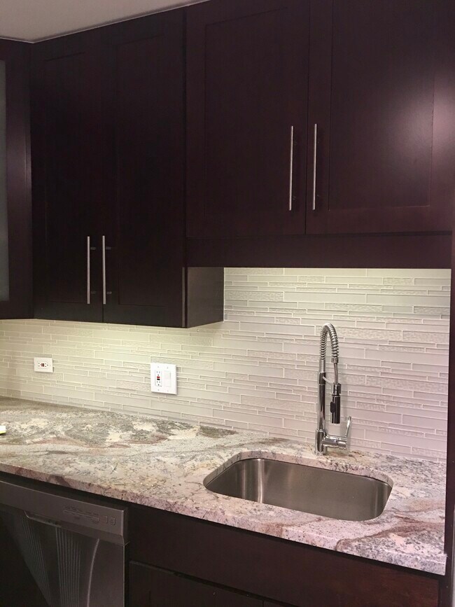 Building Photo - 375 Newgate Ct