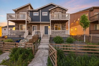 Building Photo - 809 Waterthrush Ln