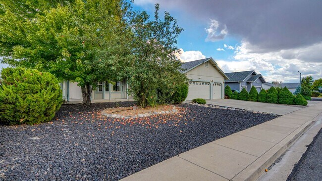 Foto del edificio - Spanish Springs Rental -- One Story.  No P...