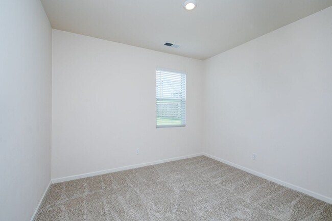 Building Photo - 4027 Abbey Rd