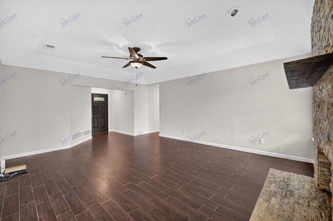 Foto del edificio - 2607 Parkview Dr