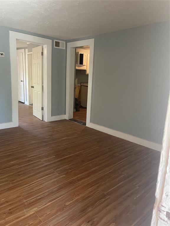 1070 Gerson St, Silsbee, TX 77656 Apartment for Rent in Silsbee, TX