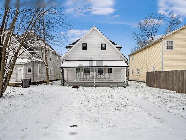 Foto del edificio - 2623 Guilford Ave