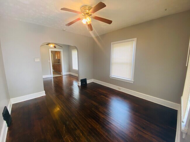 Foto del edificio - 2105 20th St NE