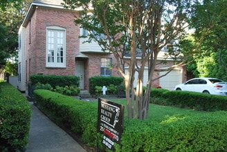 Building Photo - 3407 Shenandoah St