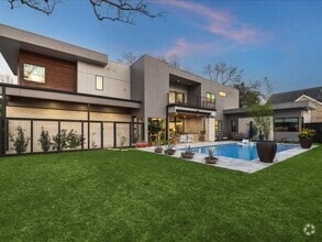 Building Photo - 1737 Libbey Dr