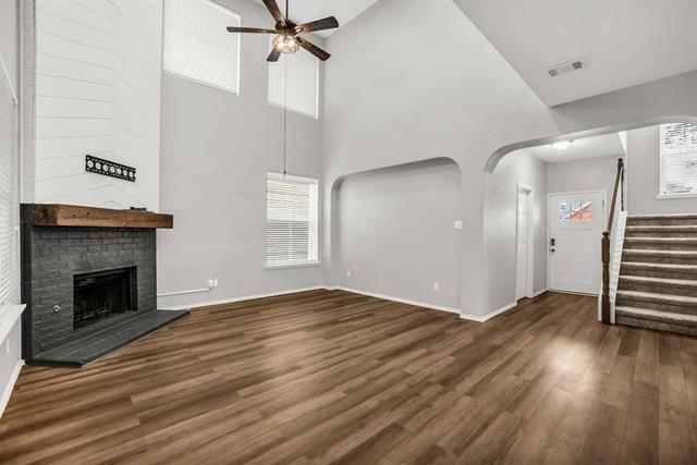 Foto del edificio - 5429 Waterwood Ct