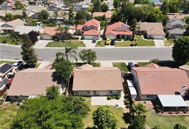 Building Photo - 8508 Northshore Dr