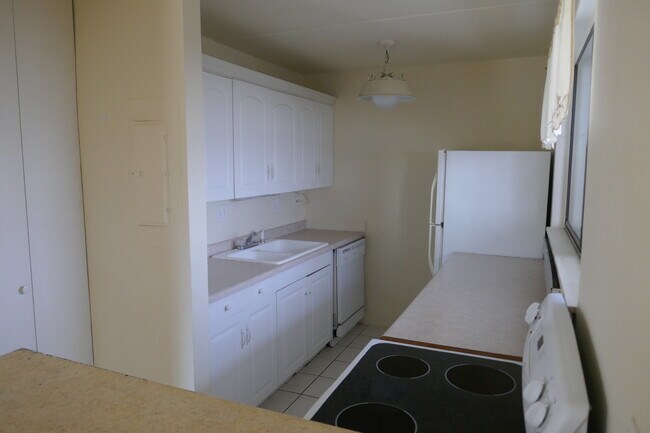 Foto del edificio - 358 W Miner St