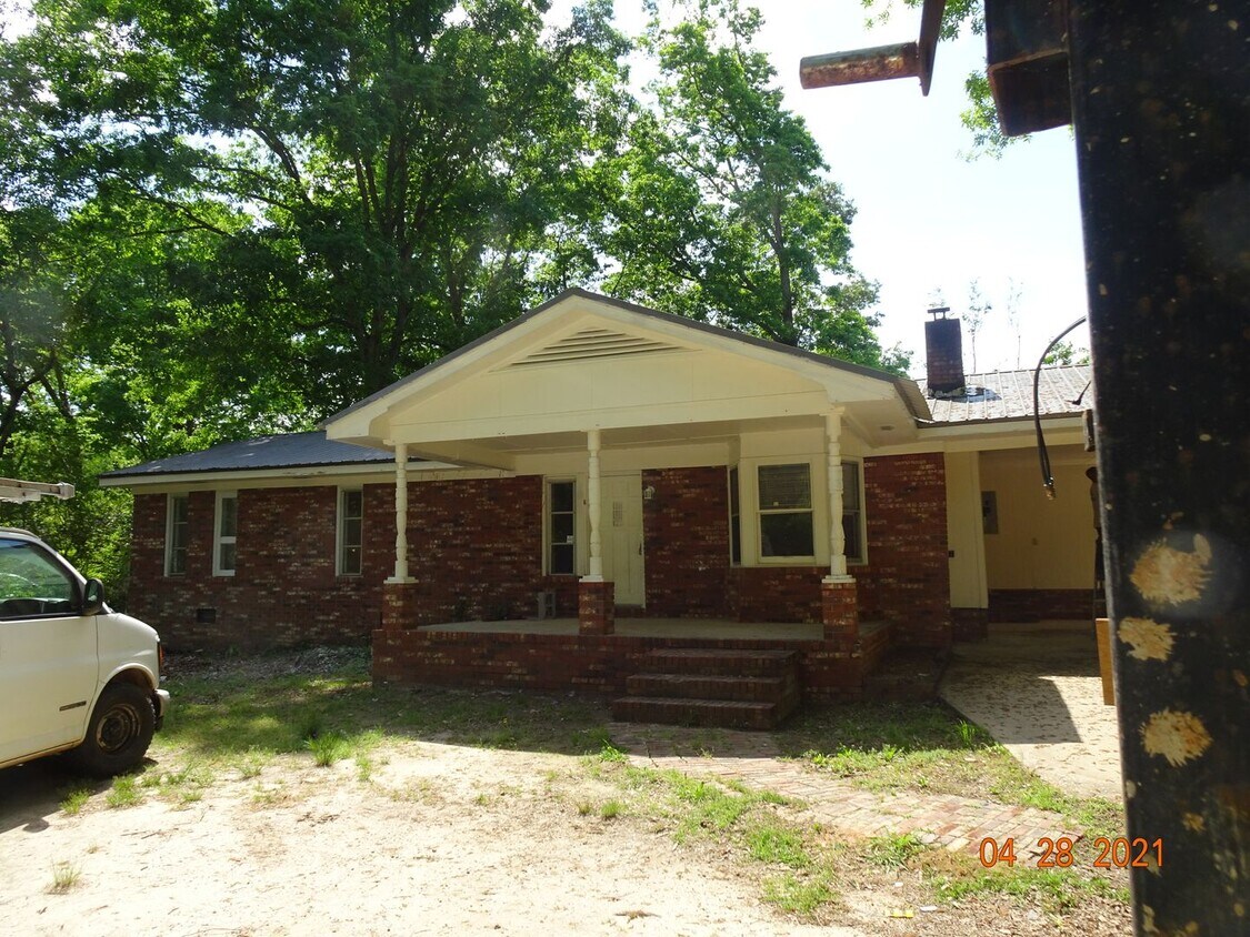 151 Rhodella Park Ave, Hartwell, GA 30643 House Rental in Hartwell