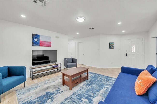 Building Photo - 3514 Banda Ln