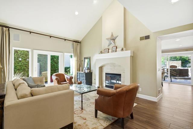 Foto del edificio - 13184 Janetta Pl