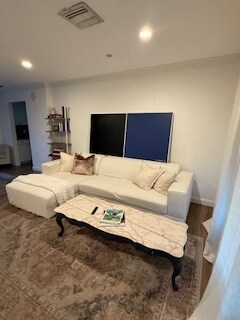 Foto del edificio - 928 NE 18th Ct