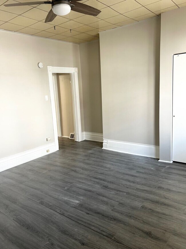 Foto del edificio - 427 Taylor St