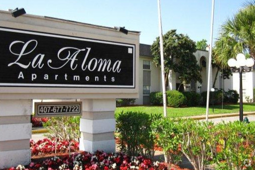 Building Photo - La Aloma