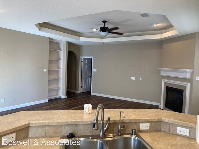 Foto del edificio - 3 br, 2 bath House - 5607 Llano Ct.