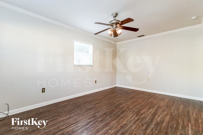 Building Photo - 6807 S Cortez Ave