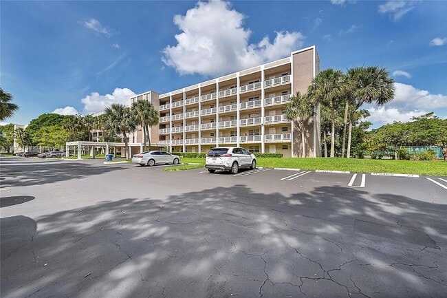 Foto del edificio - 1100 NW 87th Ave
