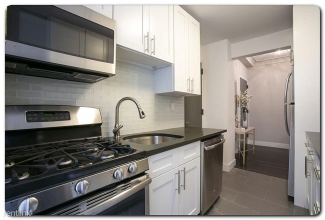 Building Photo - 2 br, 2.5 bath Condo - 227 S 6th St Apt 2NE