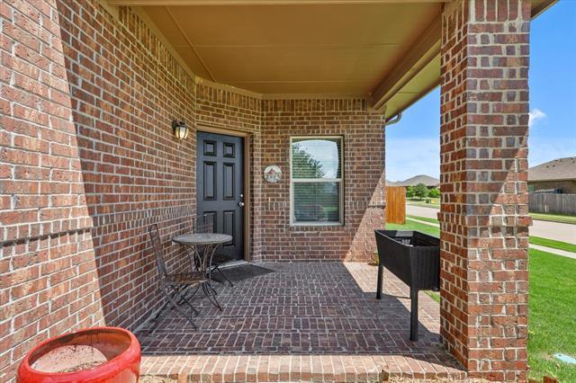 Foto del edificio - 5129 Meadow Ln