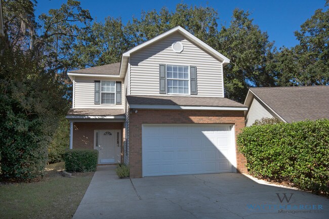 Building Photo - 3204 Castle Ct
