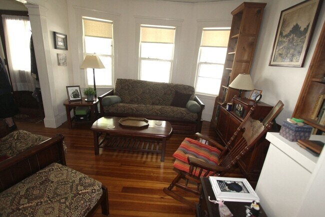 Foto del edificio - 10 Whitman St