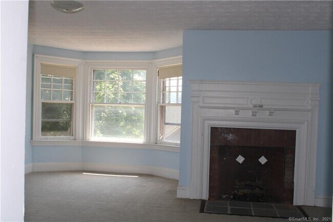 Building Photo - 101 Bellevue Ave