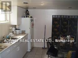 Building Photo - 146 Fairholme Ave