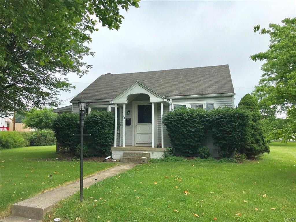 33 Henry Ave, Nazareth, PA 18064 House for Rent in Nazareth, PA