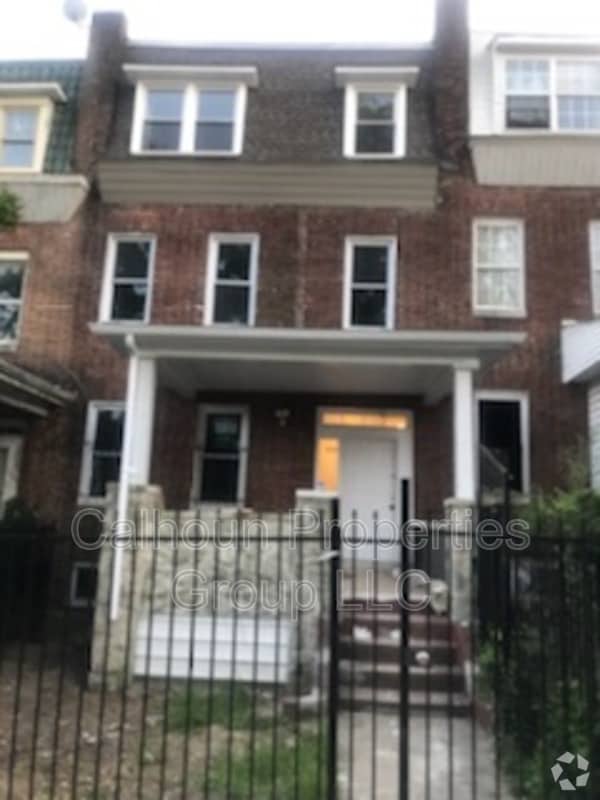 Building Photo - 3506 Woodbrook Ave