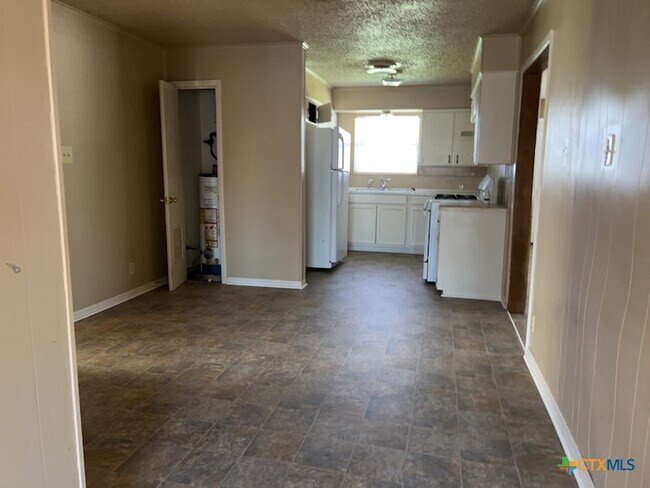 Building Photo - 1315 Jefferis Ave