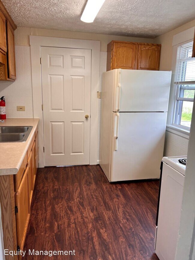 Building Photo - 2 br, 1 bath House - 5914 Belmont Ave