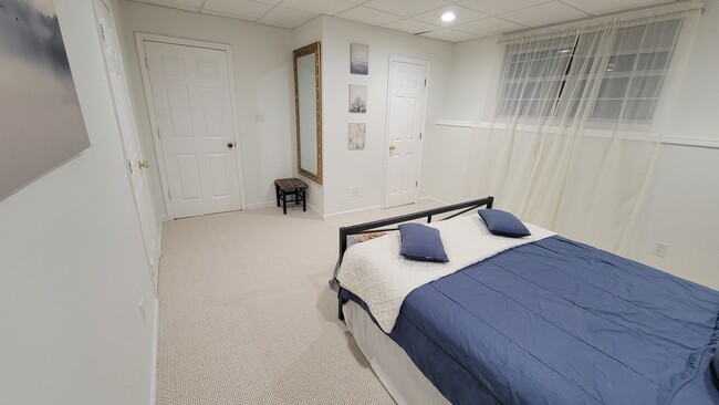 Building Photo - 2005 Mt Vernon Rd