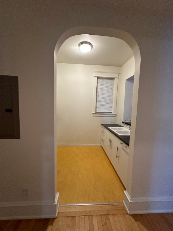 Building Photo - 235 S 200 E