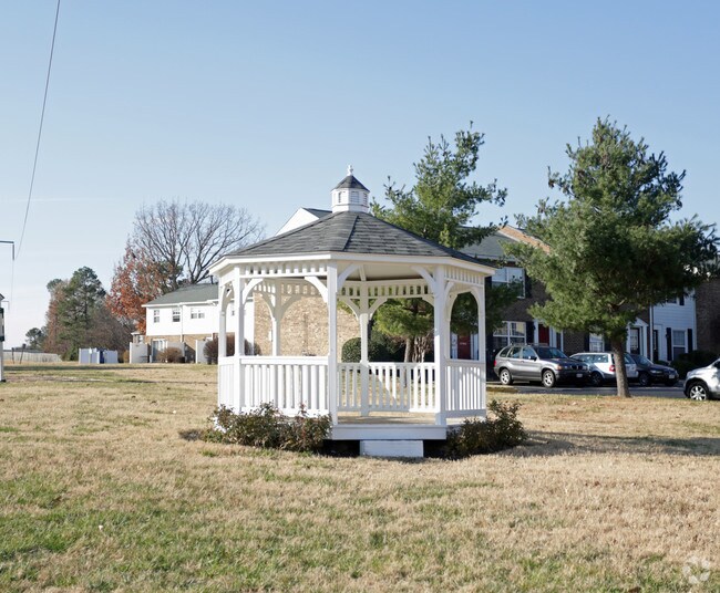 Courthouse Green West Apartments - Alquileres en Richmond, VA