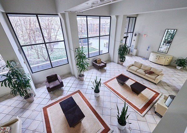 Foto principal - 1731 Beacon St
