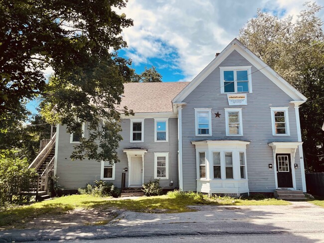 Frente del 46 Russell - 46 Russell St