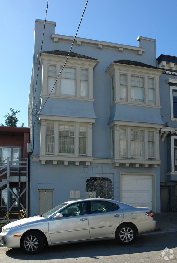 Primary Photo - 2131 Grove St