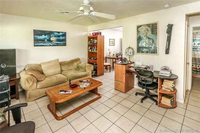Building Photo - 2274 SW 44th St