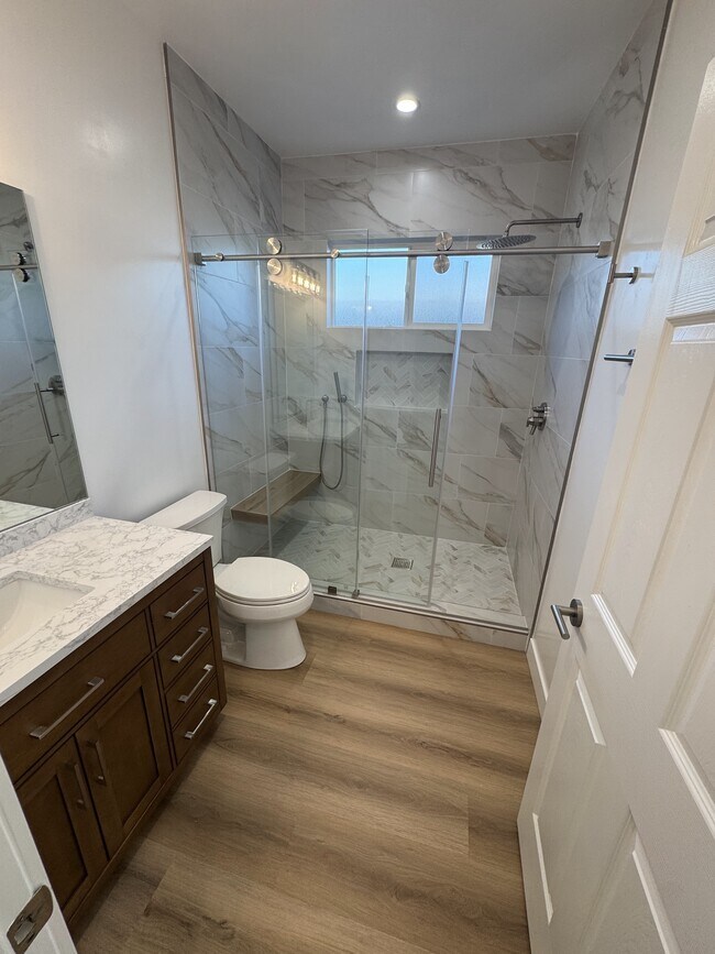 Foto del edificio - 15920 Eccles St