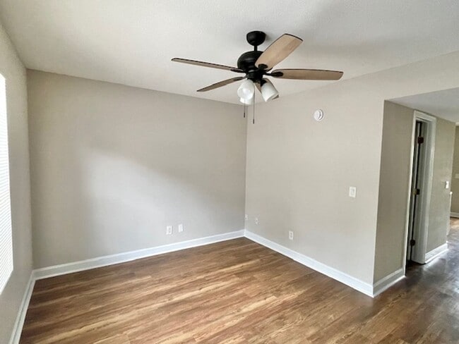 Foto del edificio - 2 Bedroom 2 Bath Townhome