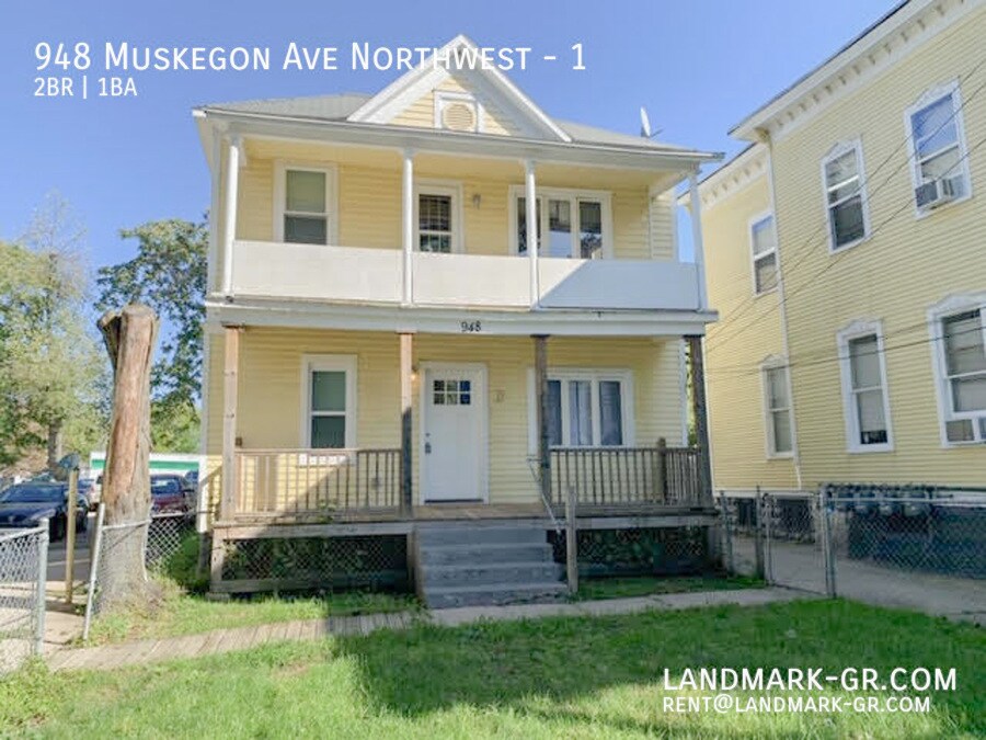 Primary Photo - 948 Muskegon Ave NW