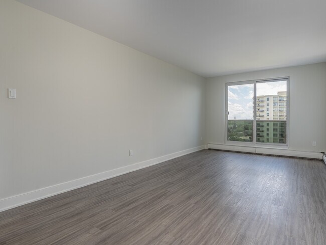 Photo du bâtiment - Centennial Park Place Apartments