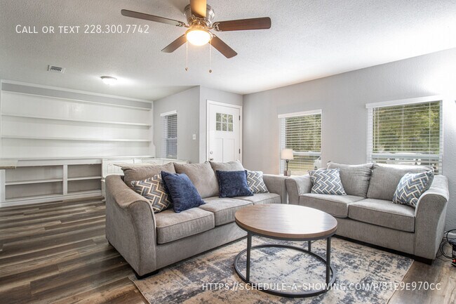 Foto del edificio - 226 Milray Ln