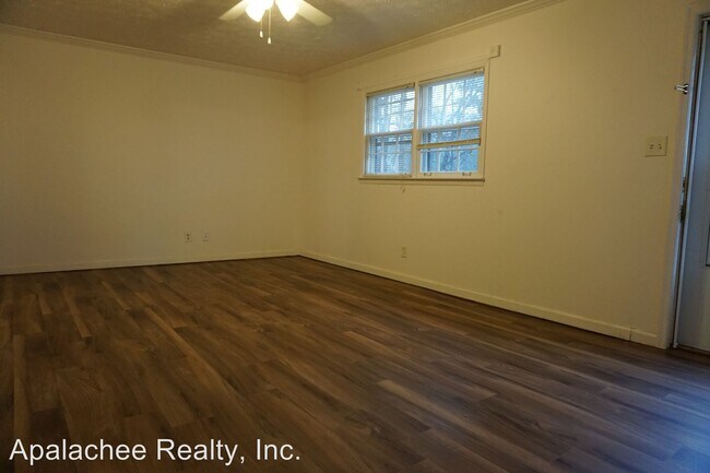 Building Photo - 2 br, 1 bath House - 347 Browns Road