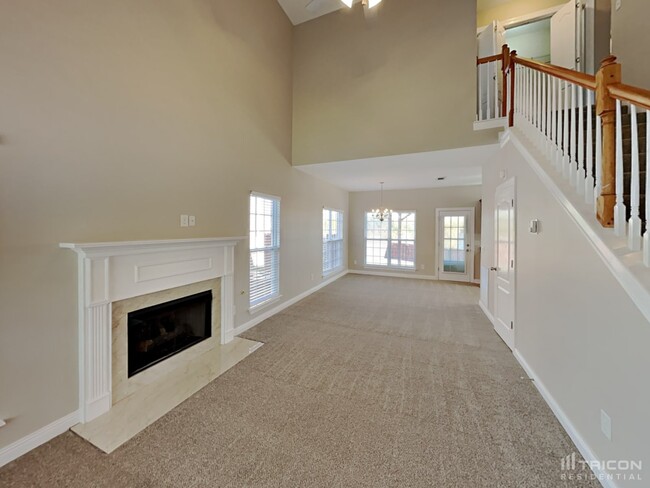Foto del edificio - 6820 Scarlet Ridge Dr