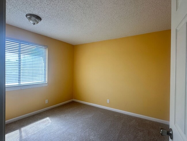Building Photo - 6691 La Mirada W