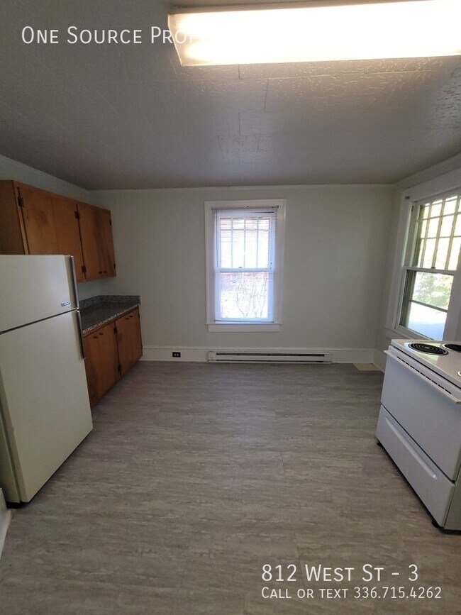 Building Photo - 812 West St